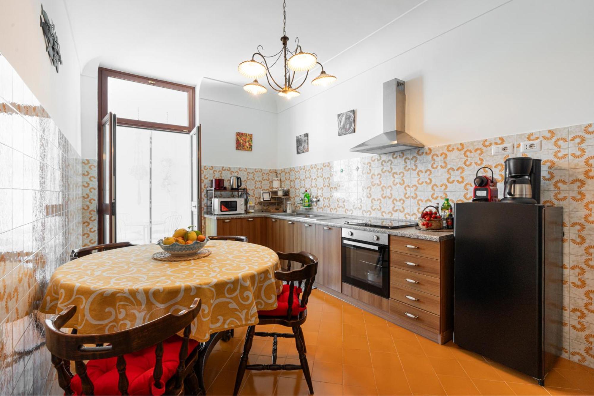 Mimi Junior Home, Central Sea View Apartment Праяно Экстерьер фото